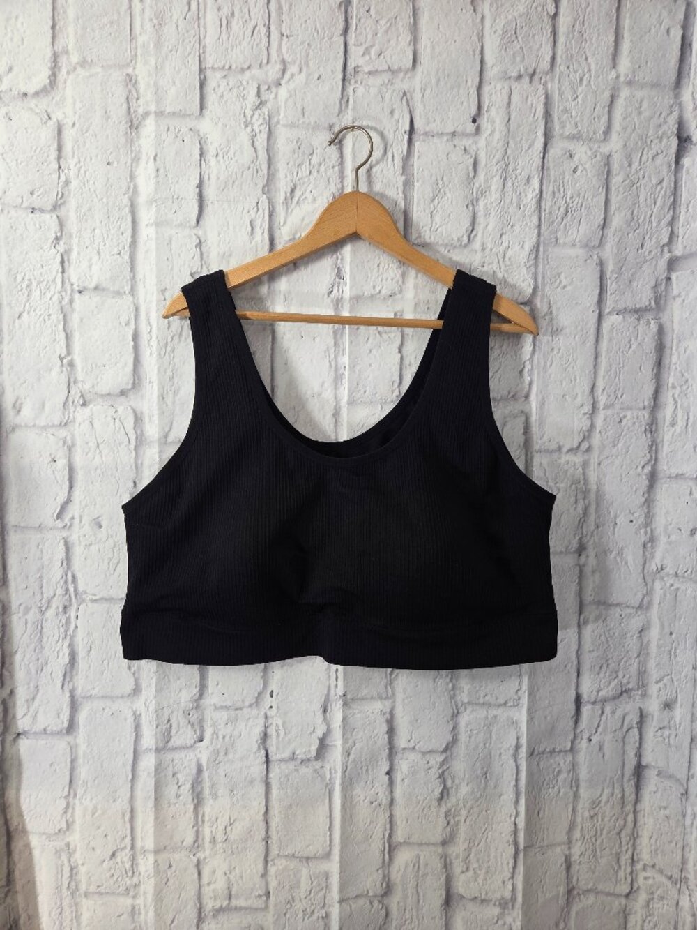 Torrid Curve Size 6 Black Ribbed Padded Scoop Pullover Bralette